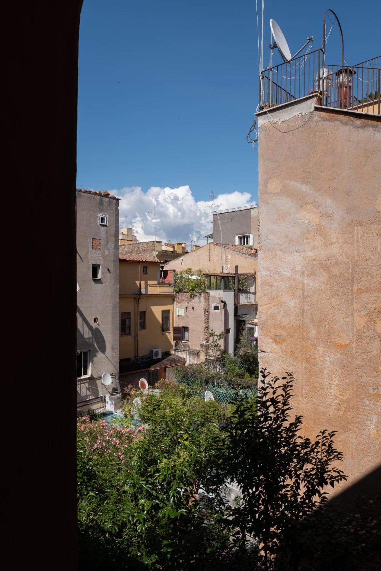 Borgo Pio Private Apartment Rome Bagian luar foto